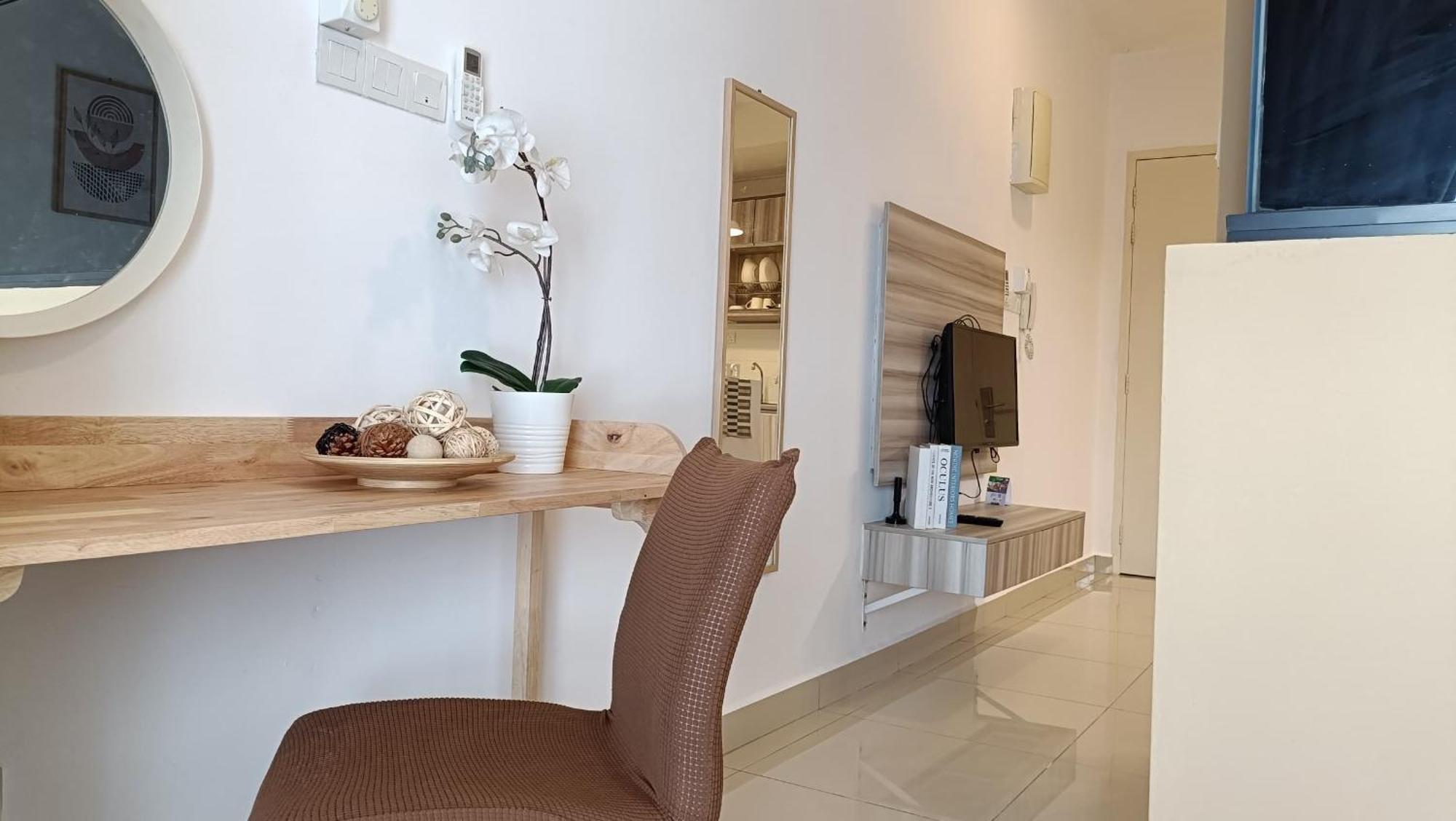 Prestige Kiara River View Apartment *